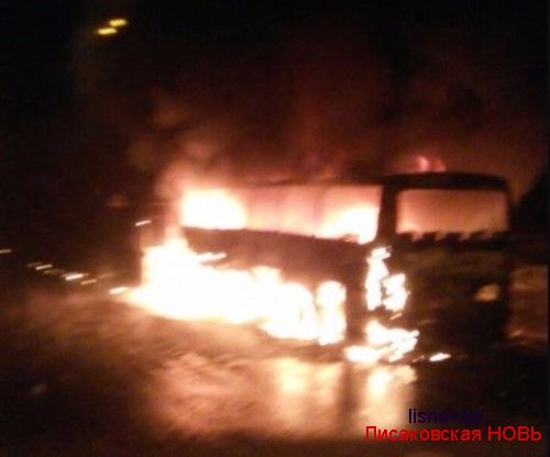 10 пассажирских автобусов сгорело в Рудном